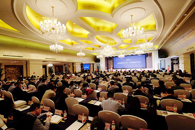 行業(yè)分析指導(dǎo)行業(yè)發(fā)展 行業(yè)平臺(tái)成就行業(yè)品牌